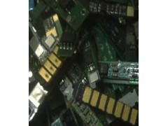 上海奉贤区电子垃圾交投中心年报废量狂飙上亿图3