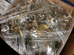 苏州市摄录机电池库存废旧物资收购站图2