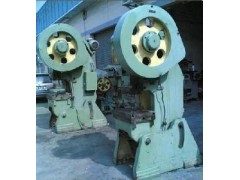 青浦区机械设备回收公司 工厂积压的冲磨床回收图3