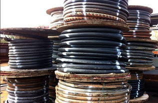 0b6f8e71e5fe8b37-03f9a1aead48bfc3-8962086f8ffc036777ea844b3fcc0204_i