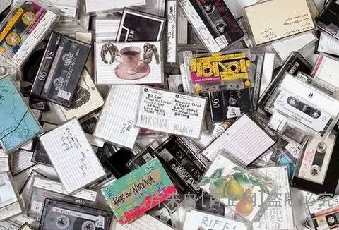 上海电池回收 手机电池 充电宝 18650 (12)