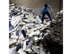 苏州芯片销毁电子材料破坏处理电子主板直接粉碎加工等图4